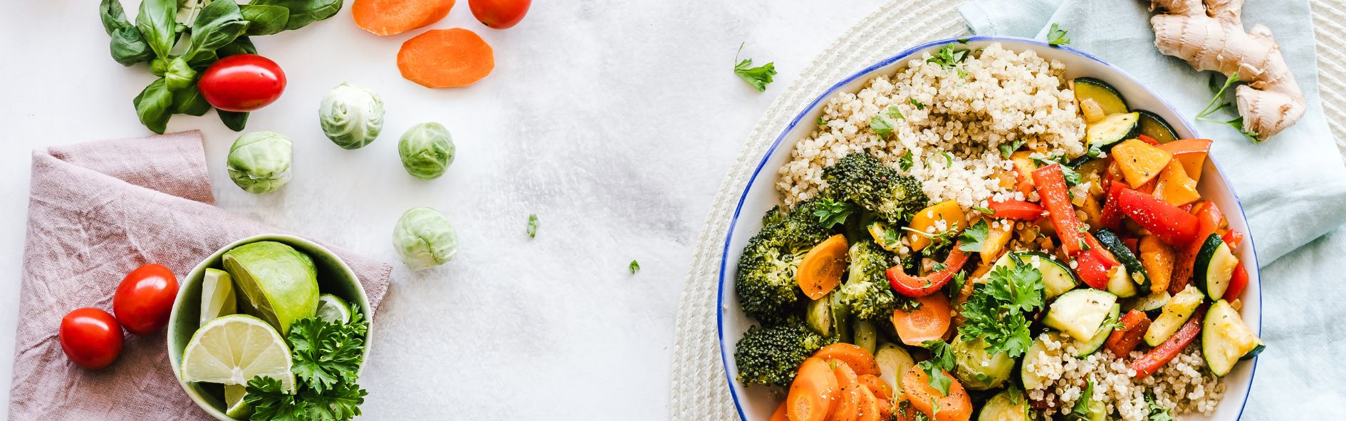 Descubre la importancia de la nutrición para la salud. Aprende cómo influye en la vida diaria, el desarrollo y la prevención de enfermedades.