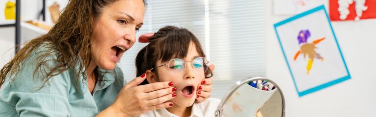 Mejora tu comunicación con la terapia del habla: descubre cómo fortalecer la voz, la fluidez y la pronunciación para hablar con claridad.